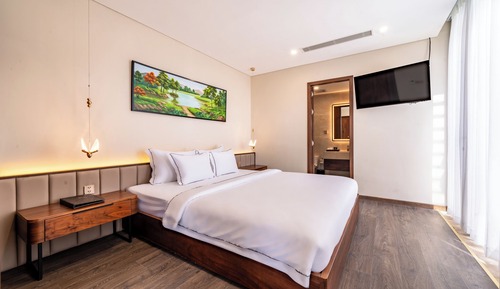 Villa, 2 habitaciones, balcón, vistas al río