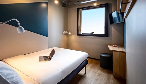 Habitación estándar, 1 cama doble con sofá cama