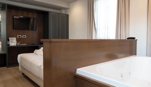 Habitación, junto a la piscina (Romantic Junior Suite)