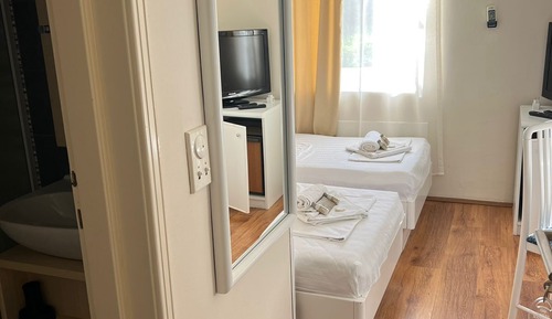 Habitación clásica con 1 cama doble o 2 individuales