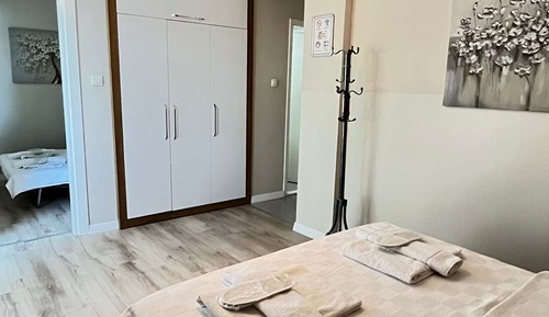 Habitación familiar, no fumadores, vistas al parque