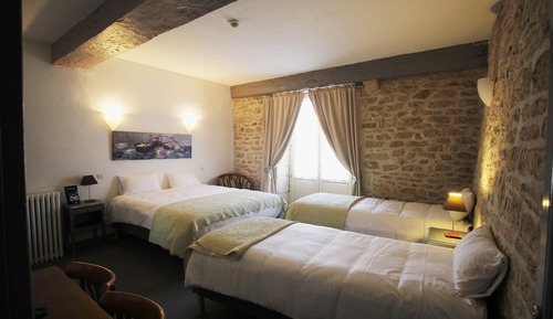 Habitación cuádruple estándar