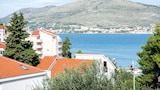 Apartment (Slavica - 70 m from the beach - Lero1)