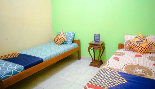 Habitación económica con 2 camas individuales