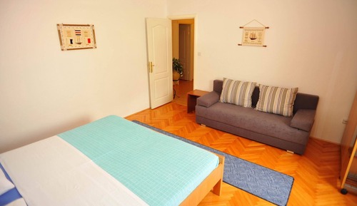 Apartamento (Two Bedroom Apartment with Sea View)