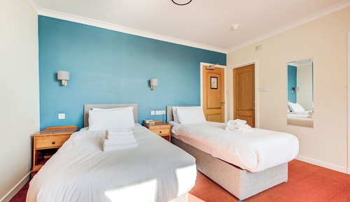 Habitación estándar con 2 camas individuales