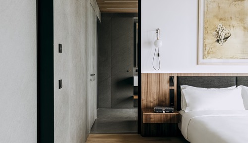 Suite (Nobu)