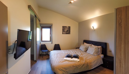 Habitación estándar doble, 1 cama de matrimonio, no fumadores, vistas al jardín