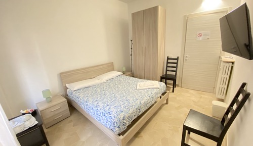 Habitación básica (Private External Bathroom)