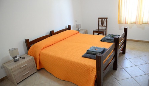 Habitación con 1 cama doble o 2 individuales