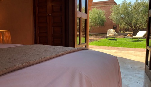 Habitación estándar con 1 cama doble o 2 individuales
