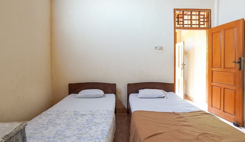 Habitación estándar con 1 cama doble o 2 individuales