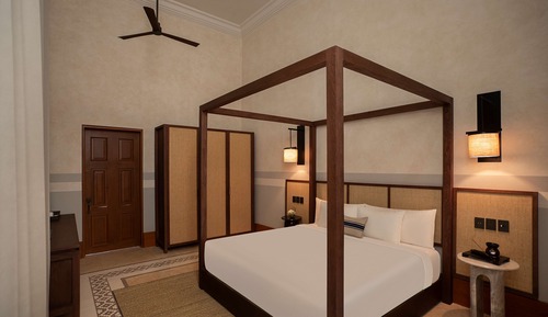 Kij Master Suite - King