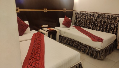 Deluxe Double or Twin Room