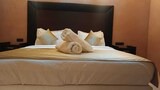 Elite Double Room, 1 King Bed, Mountain View