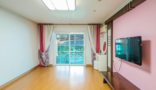 Habitación (Rose)