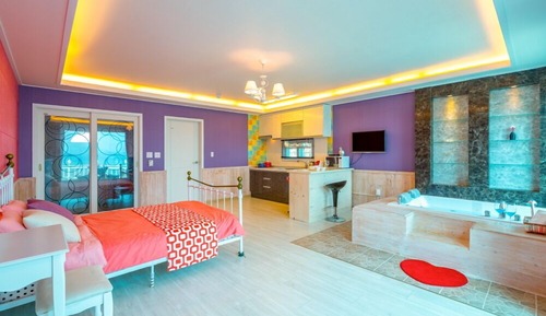 Habitación (Byulbit Spa)