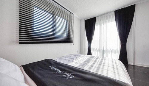 Habitación (Daisy)