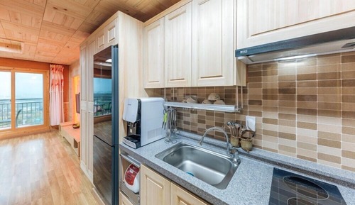 Habitación (Island 101)