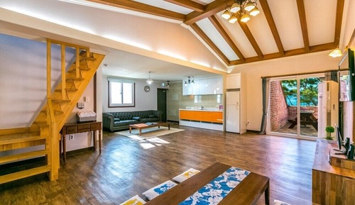 Habitación (Beach-dong 302)