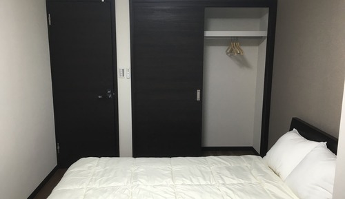 Double Room Shared Bathroom 2F