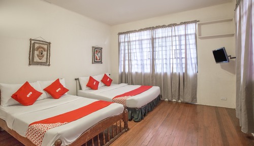 Habitación cuádruple estándar