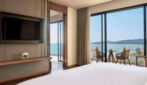 Suite, balcón, vistas al mar