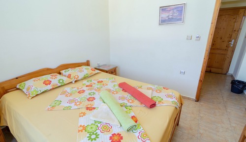 Apartamento, 2 habitaciones, balcón
