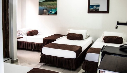 Habitación cuádruple estándar