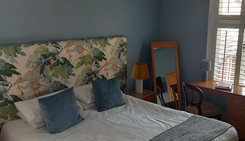 Habitación con 1 cama doble o 2 individuales (Iris)
