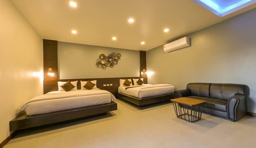 VIP Family Room