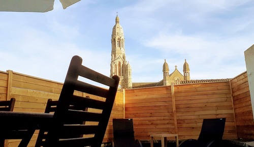 Estudio familiar (Le Terrasse)
