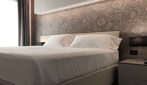 Habitación superior con 1 cama doble o 2 individuales
