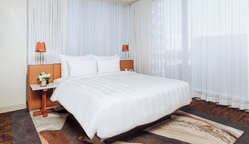 Suite junior, vistas a la bahía
