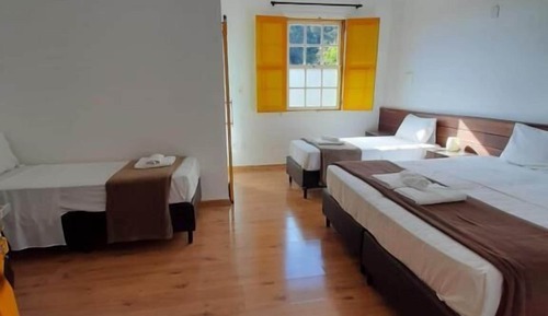 Habitación cuádruple estándar