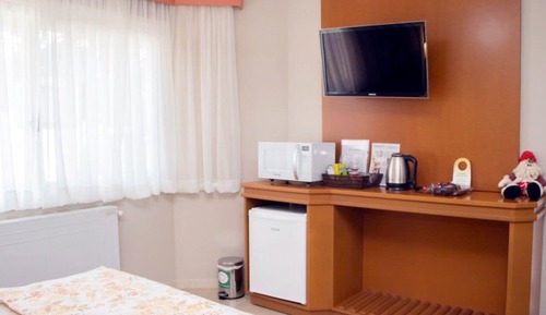 Habitación Confort con 1 cama doble o 2 individuales
