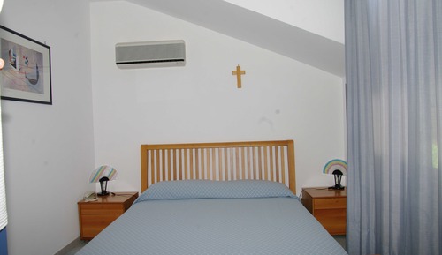 Apartamento, 2 habitaciones, fumadores, patio
