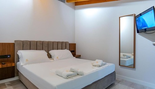 Habitación, bañera de hidromasaje