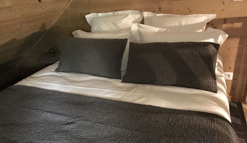 Habitación superior, 1 cama de matrimonio, balcón (Clé du Forgeron)