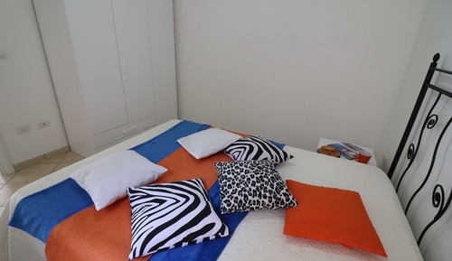 Casa, 1 habitación, balcón, vistas a la ciudad