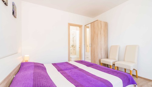 Apartamento (1 Bedroom Apt with Balcony n Sea View)