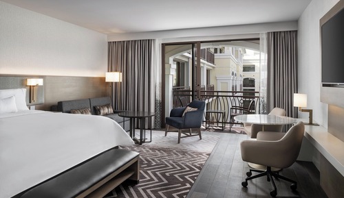 Estudio, 1 cama de matrimonio grande con sofá cama, no fumadores, balcón