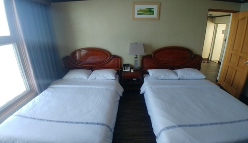 Suite Royal (8F)