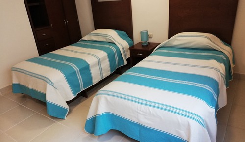 Habitación estándar con 2 camas individuales