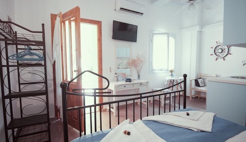 Estudio, planta baja (Marika-Blue)