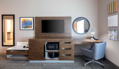 Habitación, 1 cama de matrimonio grande, frigorífico y microondas