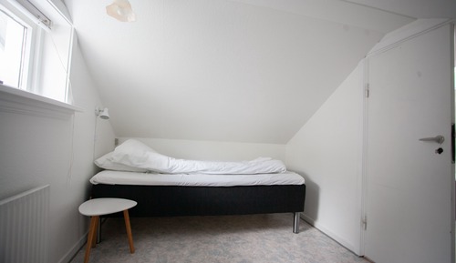 Casa familiar, 4 habitaciones (Black House)