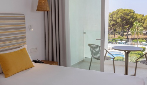 Suite junior, balcón