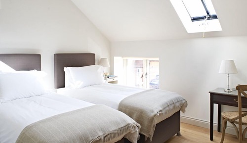 Apartamento de lujo, baño privado, vistas al patio (Hayloft)
