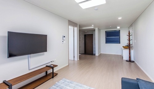 Estudio, vistas al mar (15 PY)
